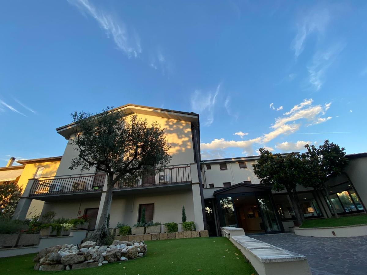 אסיסי Le Grazie Hotel מראה חיצוני תמונה
